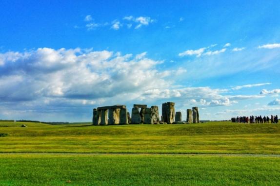 Marathon Walk Stonehenge 1